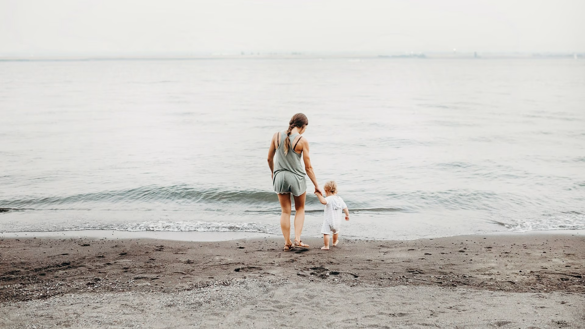 liana-mikah-J5DIOISkDko-unsplash